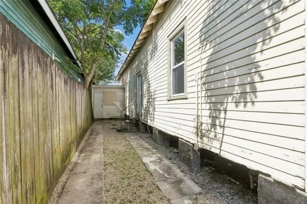 Picture 19
