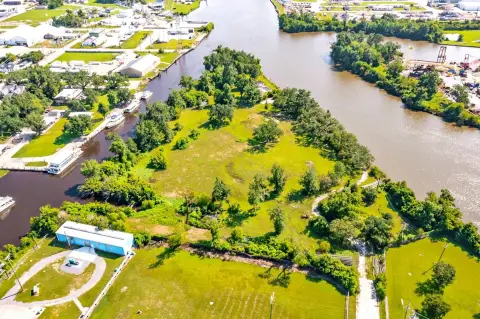 Intracoastal Acreage in Houma, Louisiana