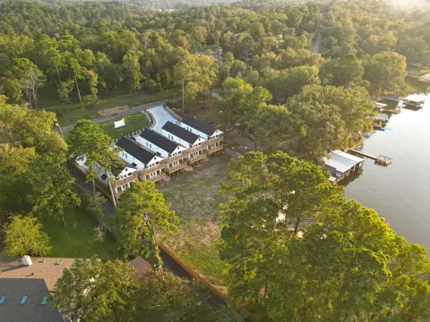 Lake Hamilton Luxury Townhome Portfolio