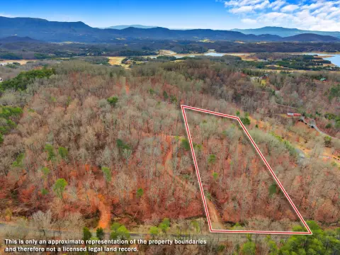 Residential Land Near Douglas Lake