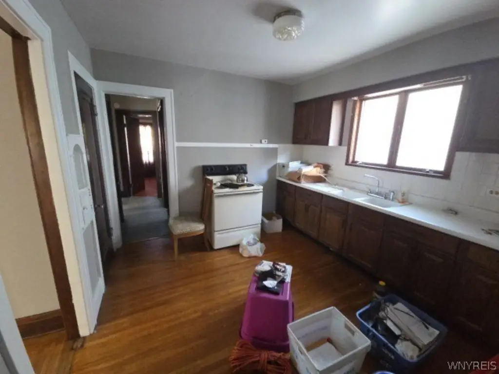 Picture 12