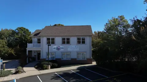 Two-Suite Office Building