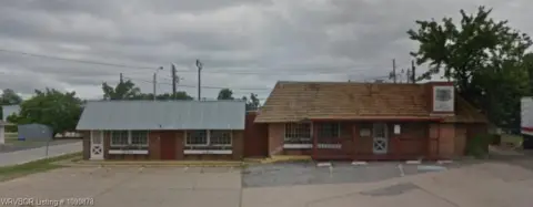 Storefront Space for Office or Retail