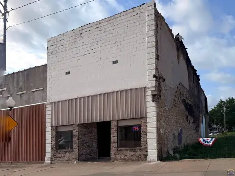 Historic Retail Storefront Building
