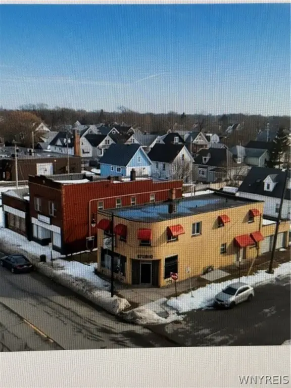 Picture 3