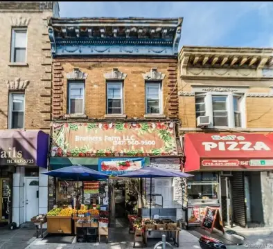 Woodhaven Retail Space with Basement