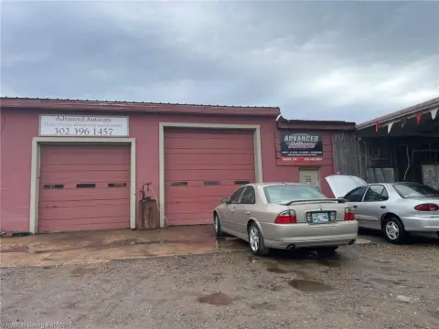 Auto Shop with Impound Yard