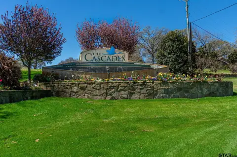 Golf Course Lot in Tyler