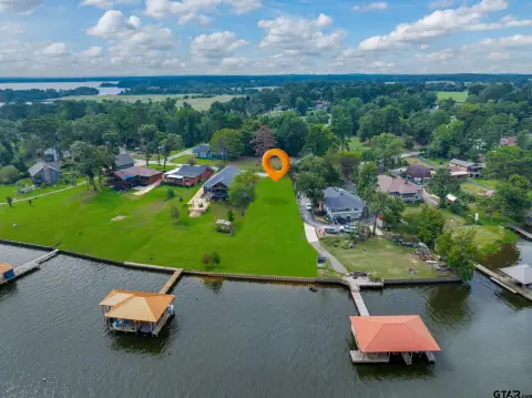 Waterfront Lot in Lollipop Landing