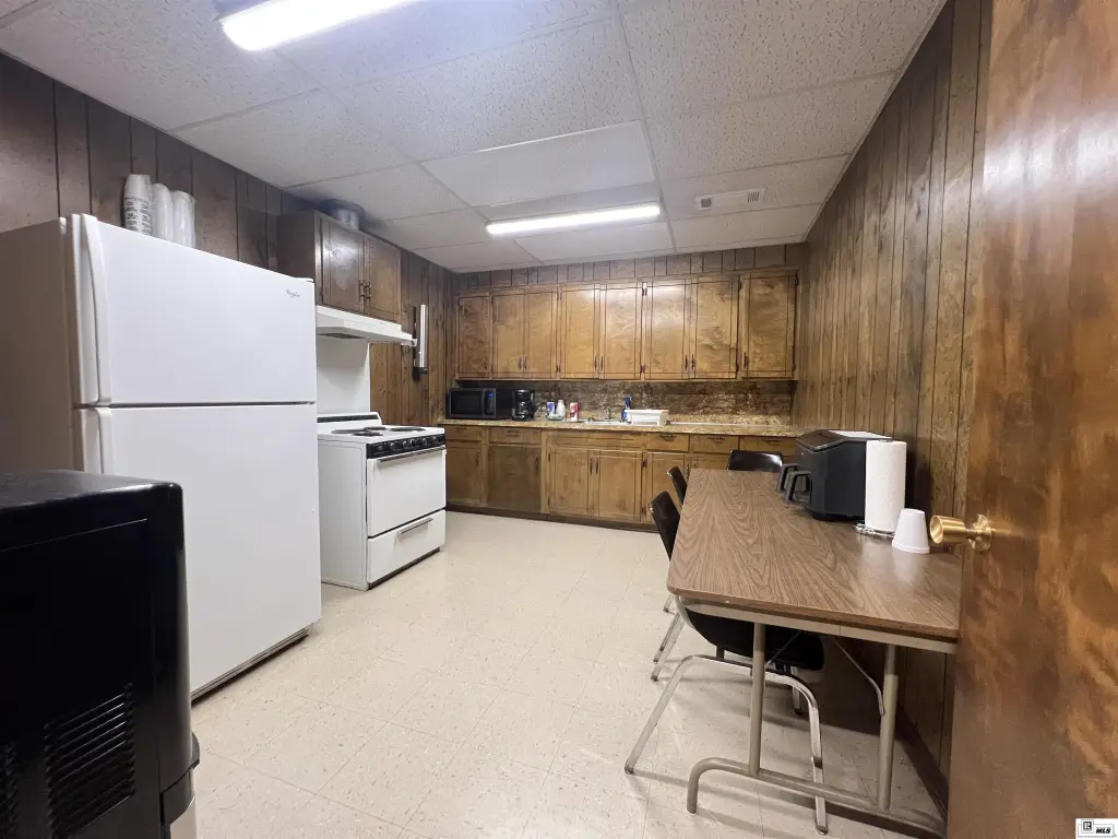Picture 11