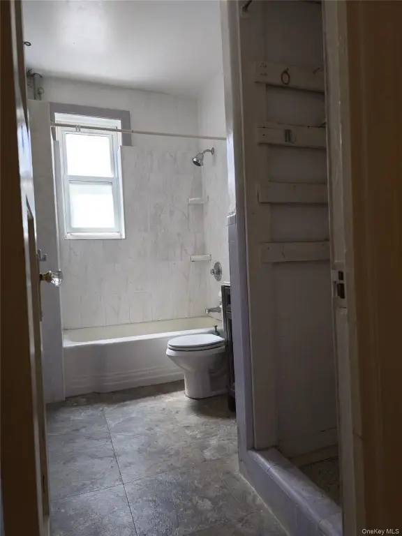 Picture 18