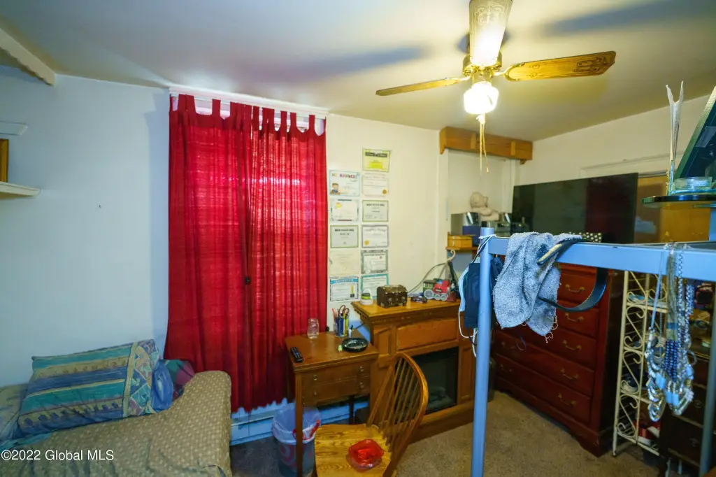 Picture 10