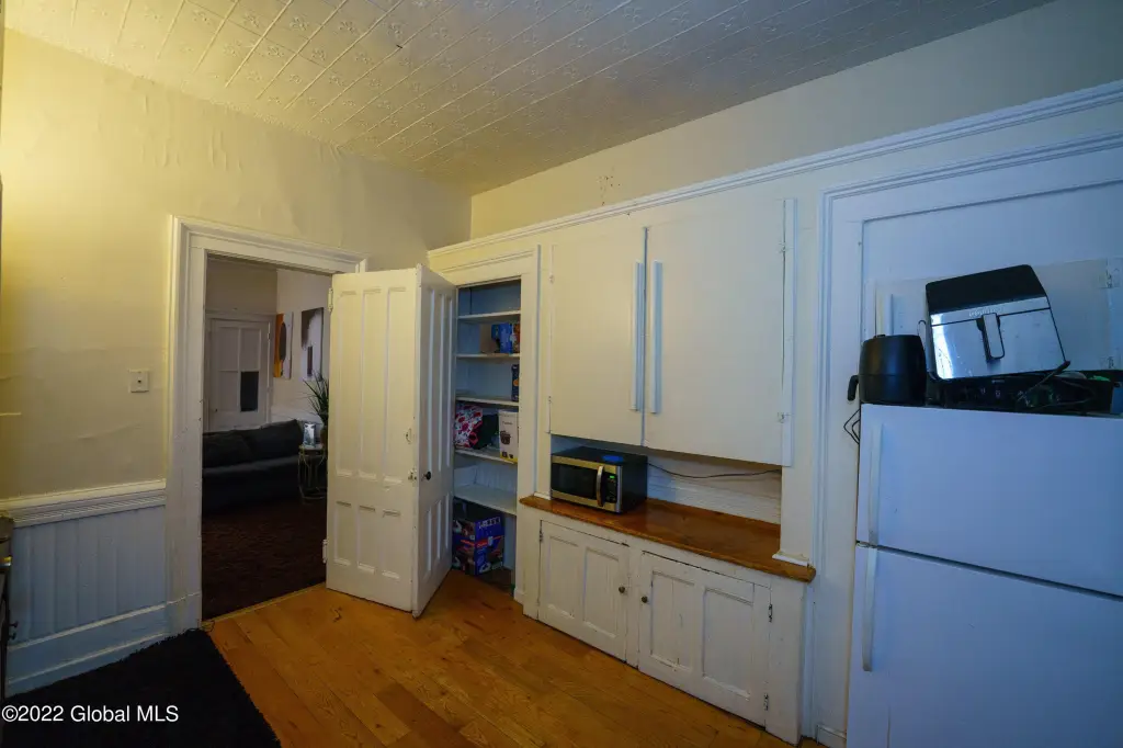 Picture 10