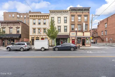 Mixed-Use Building with Garage