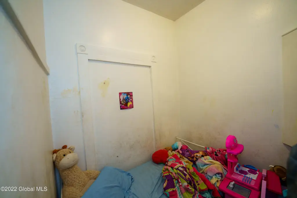 Picture 12