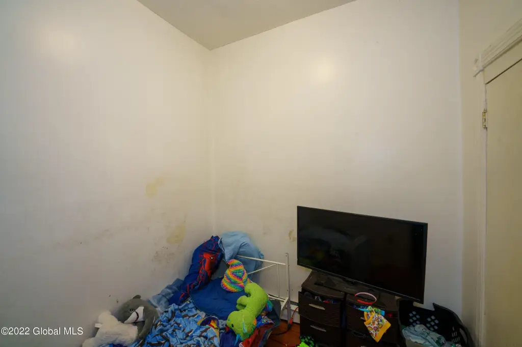 Picture 11