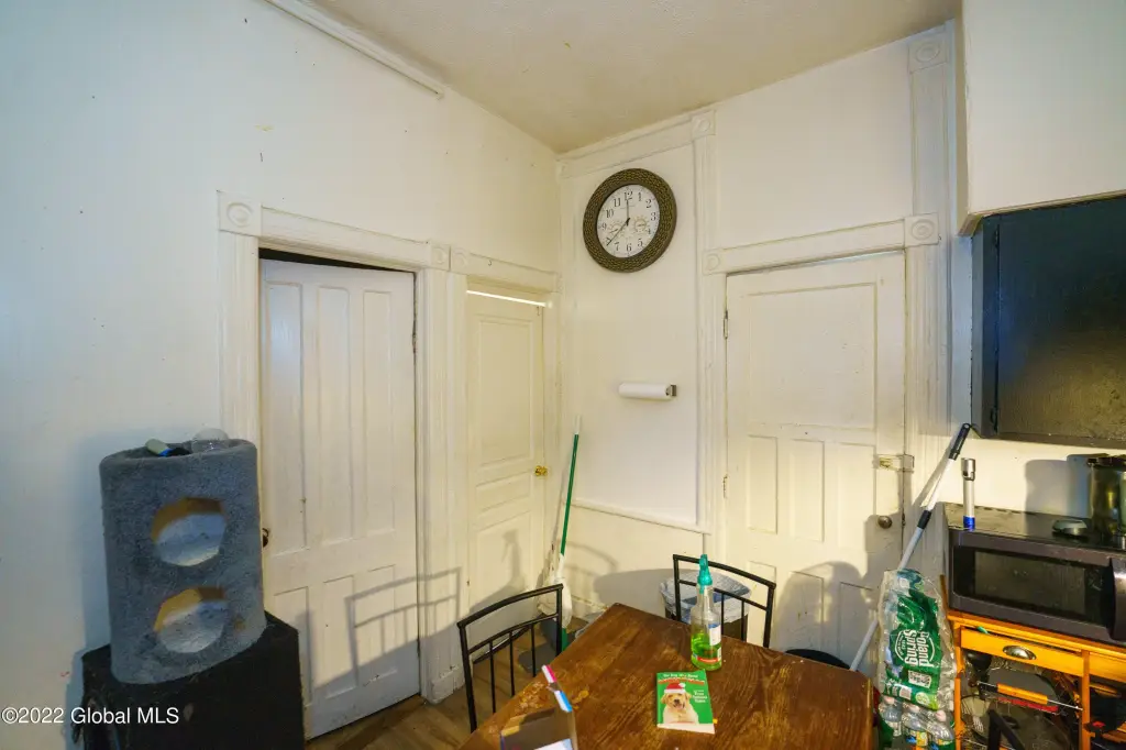 Picture 7