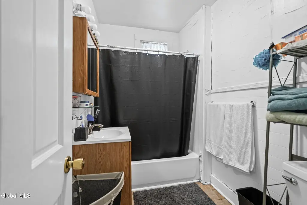 Picture 42