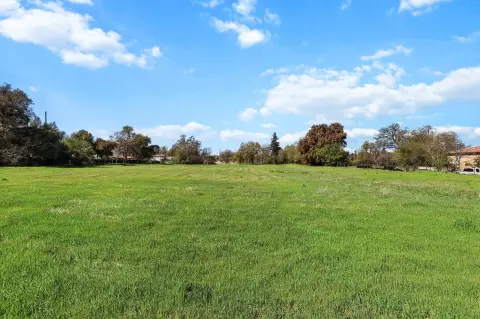 Red Bluff Land Investment Opportunity