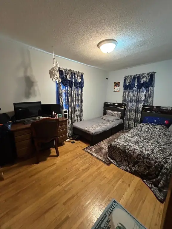 Picture 35