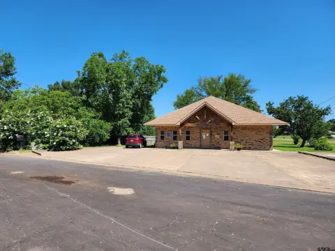 Professional Building in Prime Location