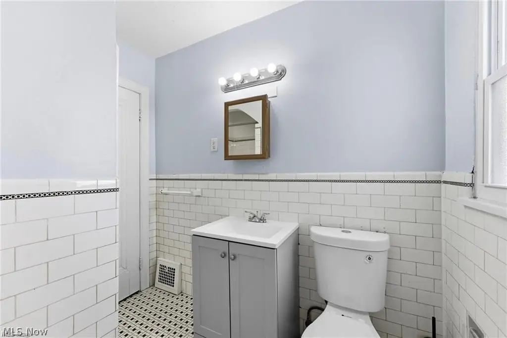 Picture 42