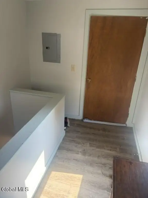 Picture 12