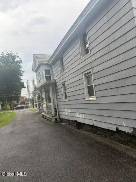 Picture 28