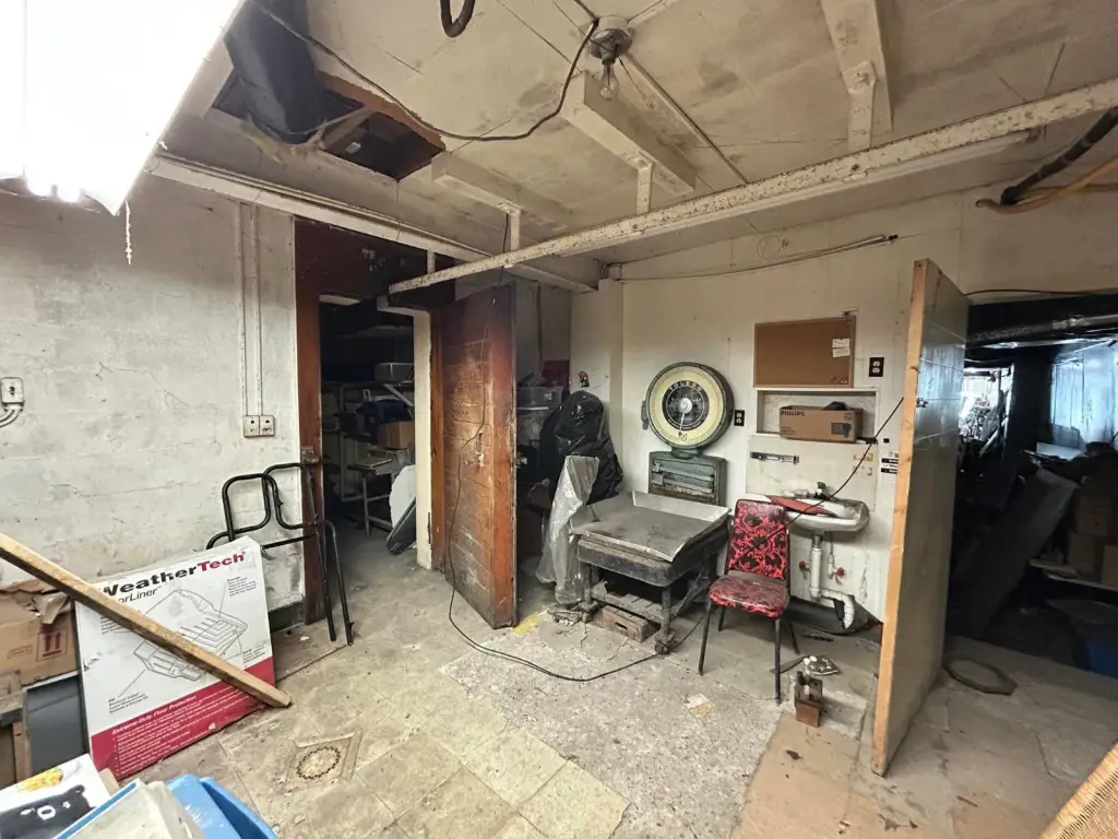 Picture 30