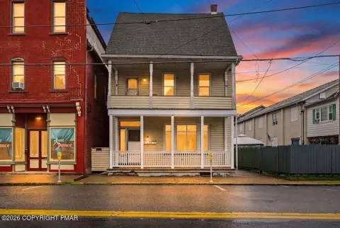 Remodeled Two-Unit Apartment Building