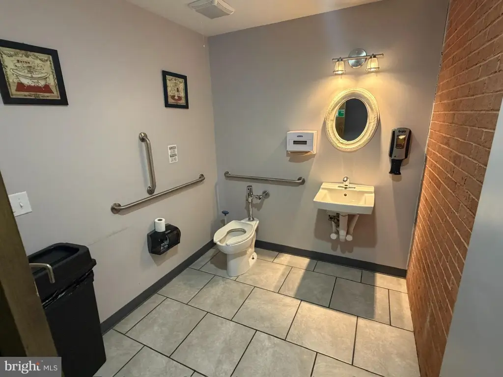 Picture 16