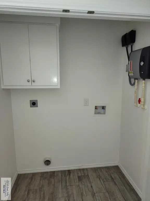 Picture 19