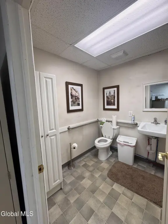 Picture 19