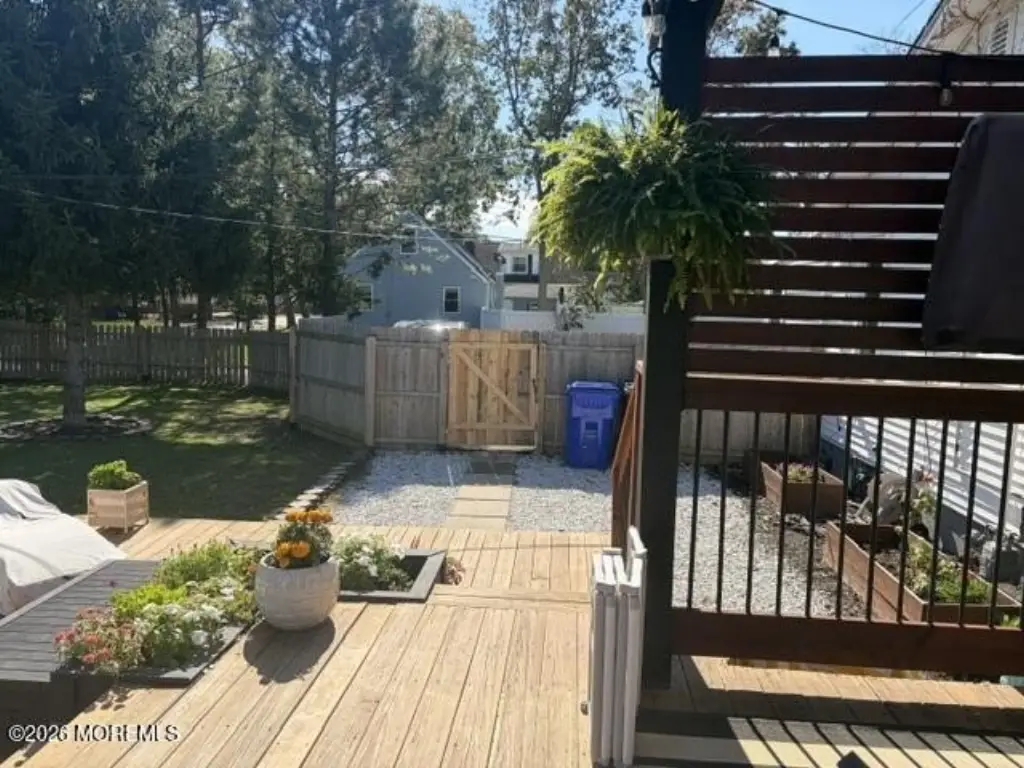 Picture 12