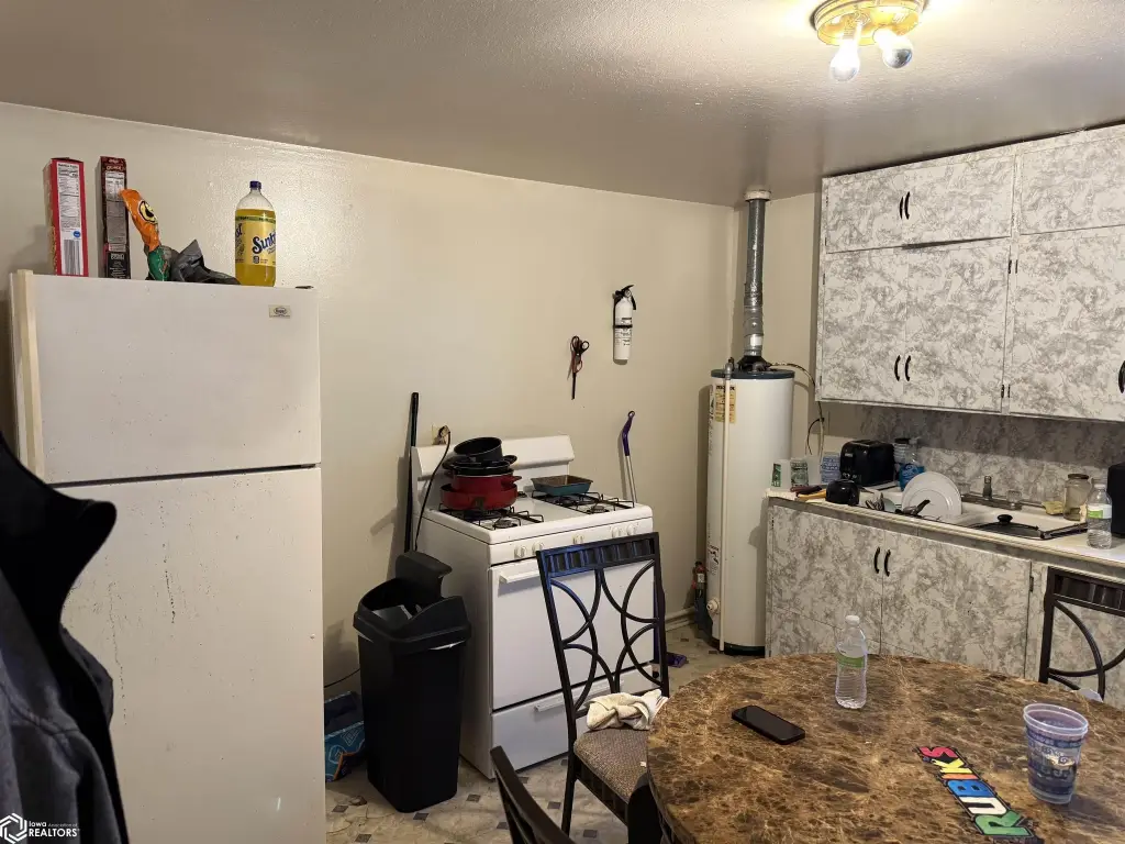 Picture 12