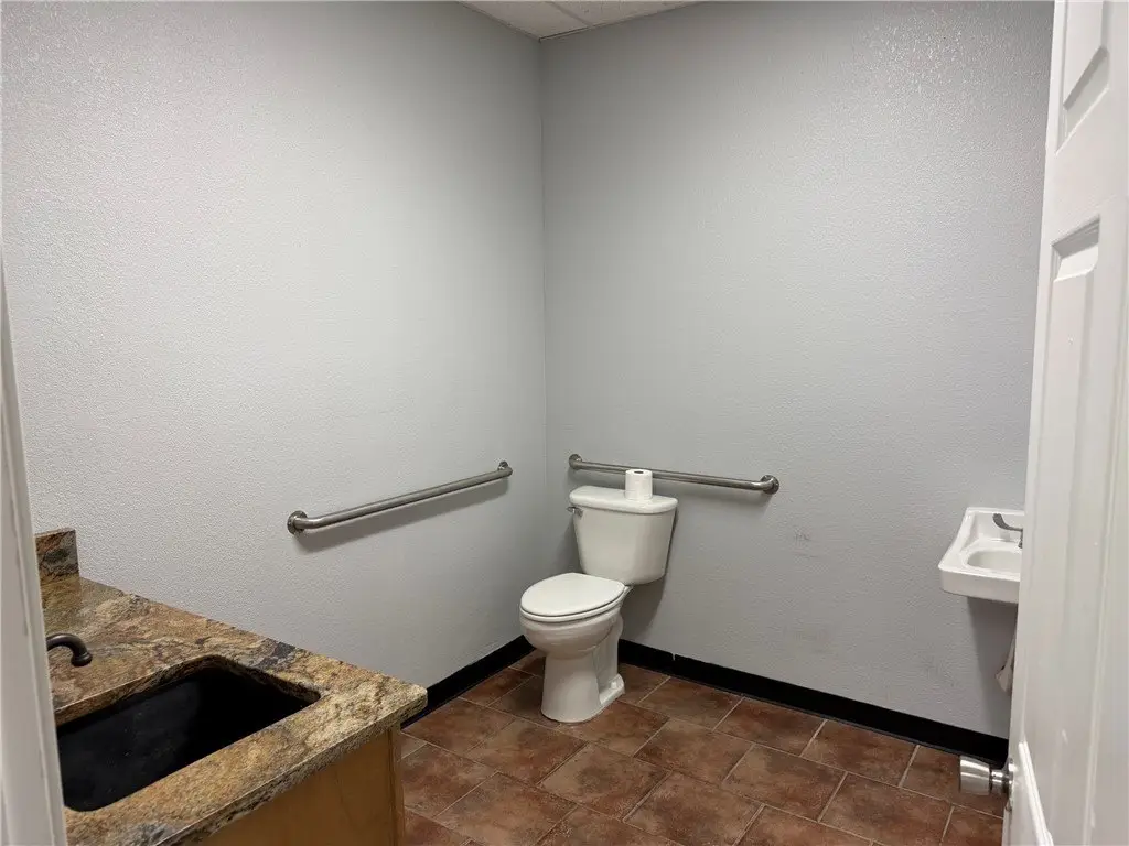 Picture 5