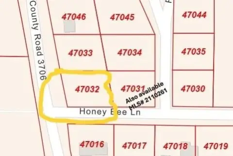 Lakefront Land in Wills Point