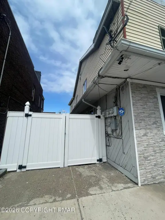 Picture 2