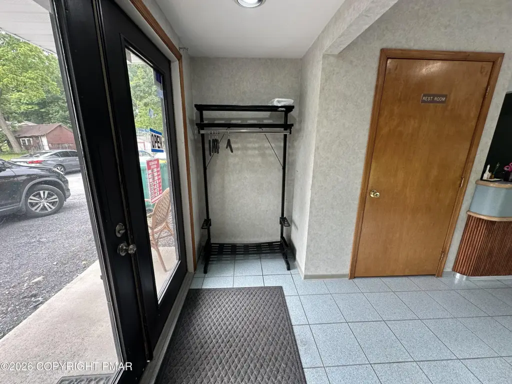 Picture 3