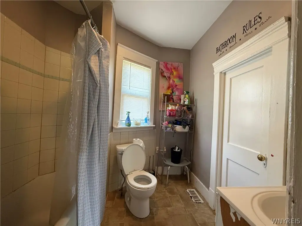 Picture 18