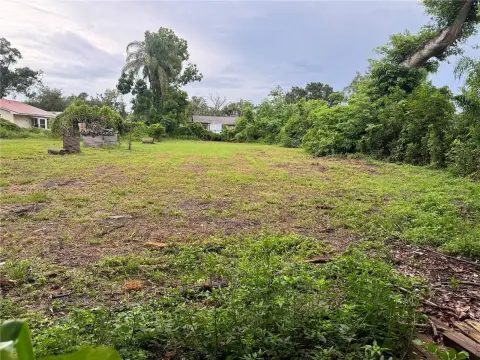 Bradenton Buildable Lot Opportunity