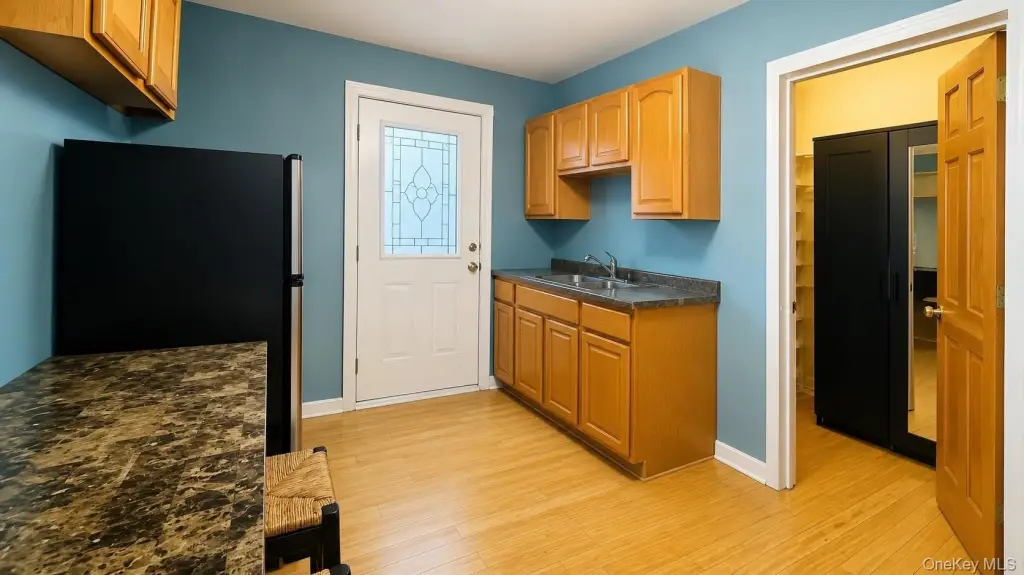 Picture 6