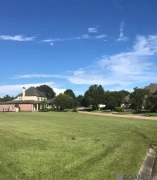 Residential Land in Country Club