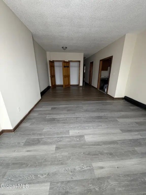 Picture 19