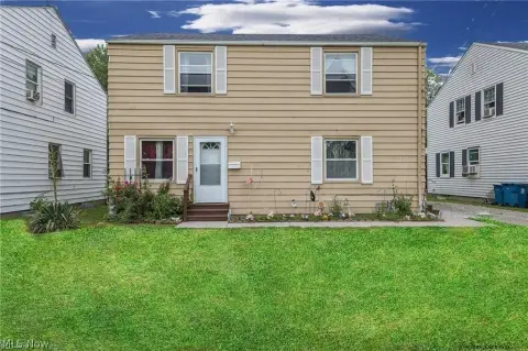 Duplex with Updated Interiors