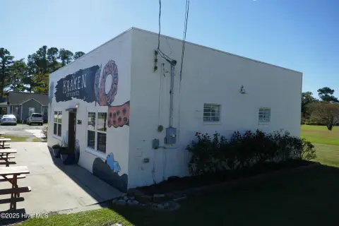 Leased Coffee Shop Building