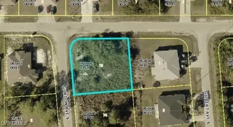 Lehigh Acres Duplex Corner Lot