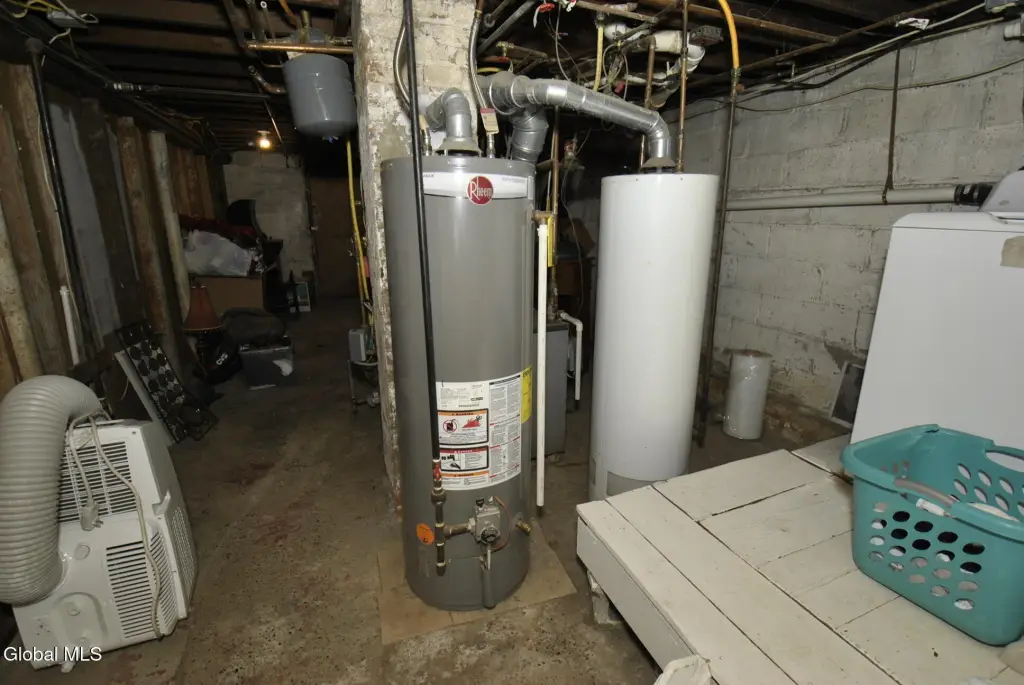 Picture 37