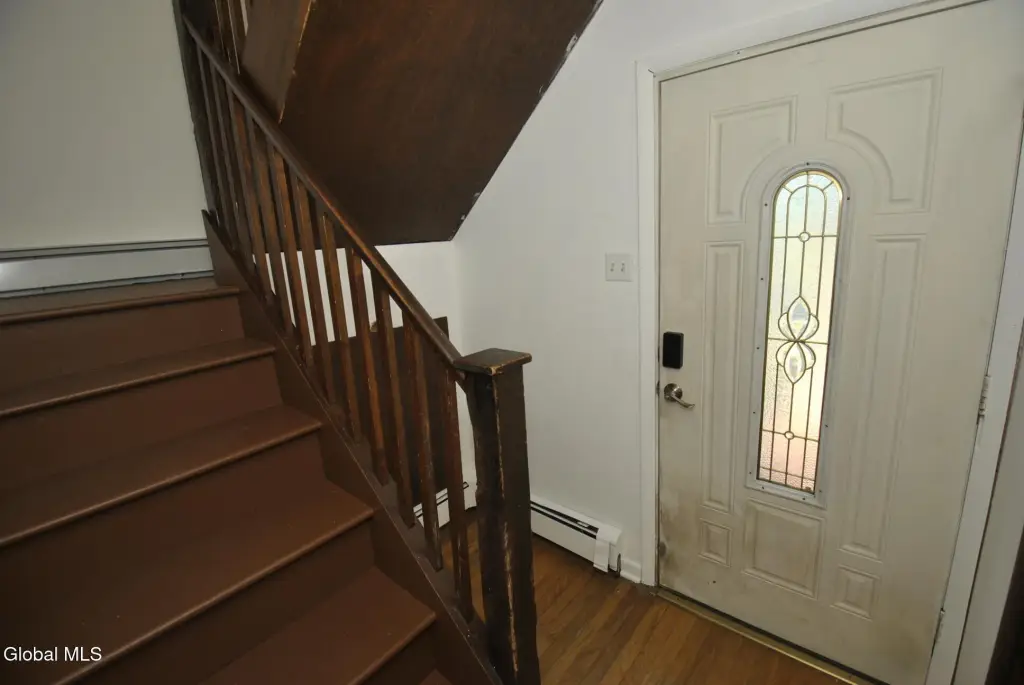 Picture 19