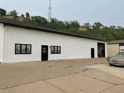 Sioux City Commercial Property For Sale